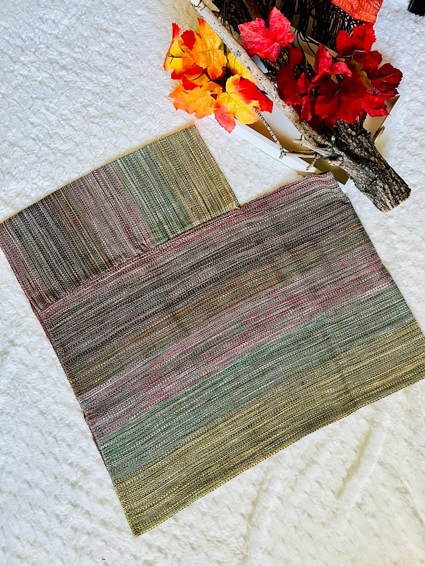 Lia Loom-Woven Mañanita