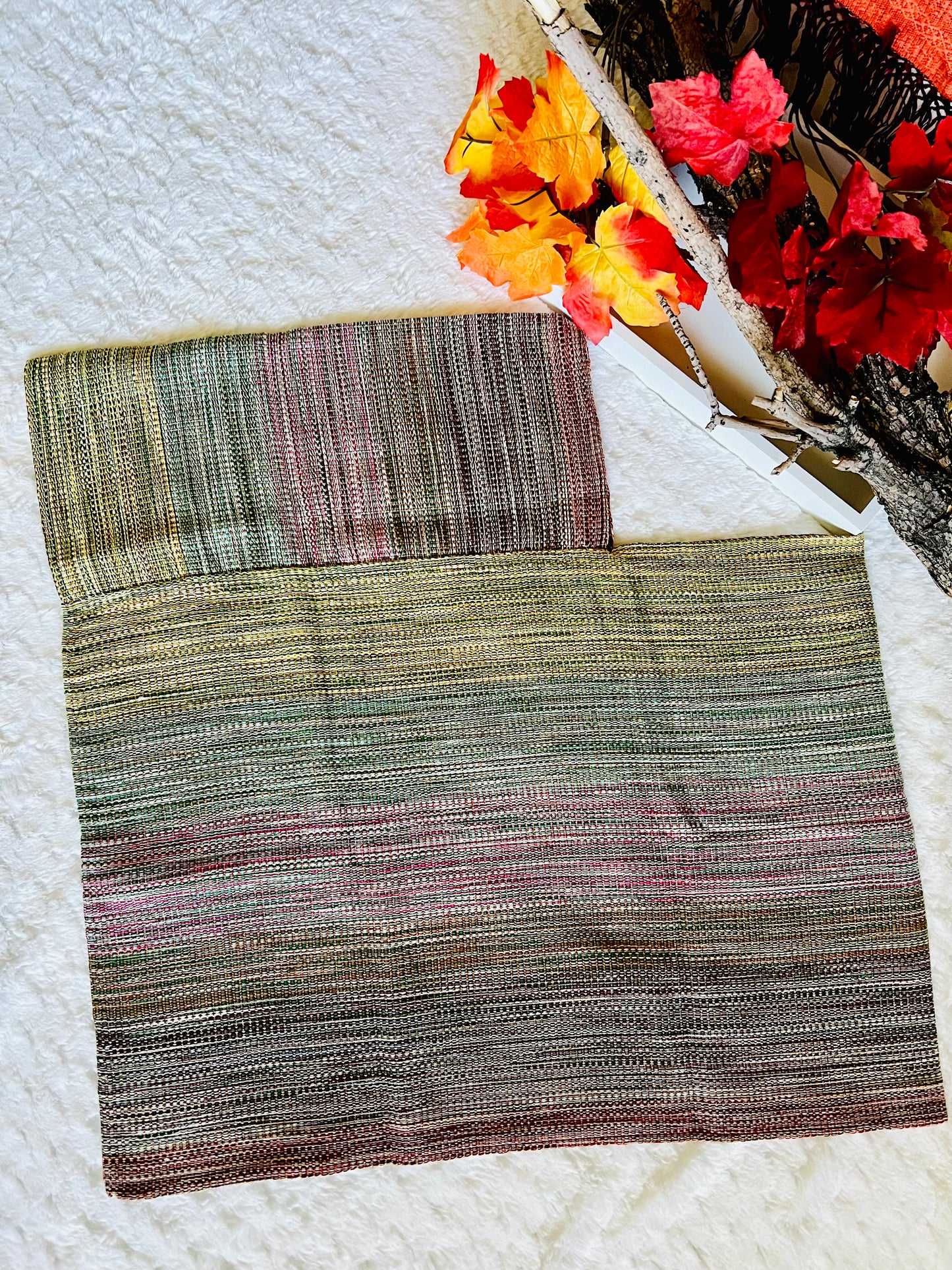 Lia Loom-Woven Mañanita