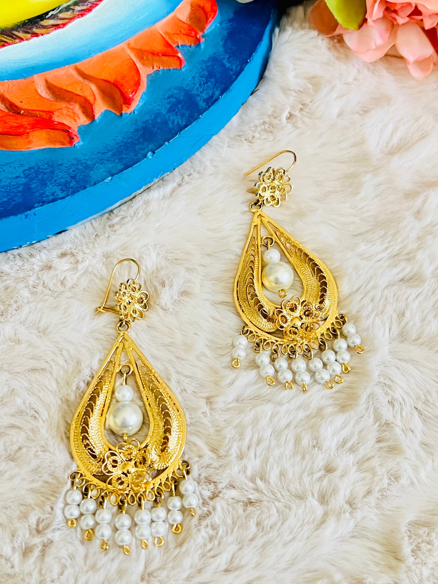 Maria Filigree Pear Shape Earrings