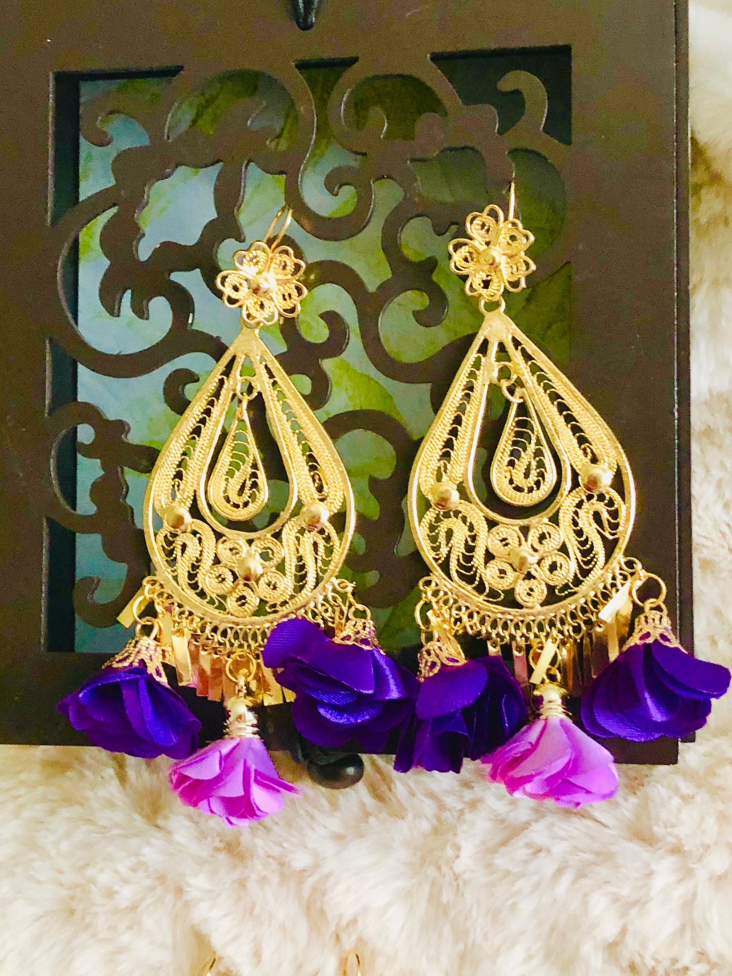 Fashion Filigree Earrings