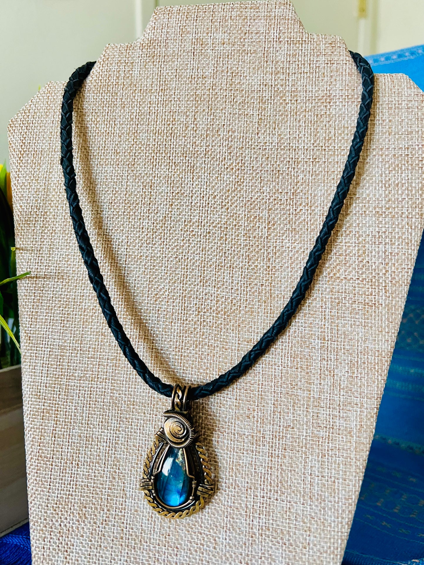 Blue  Flash Labradorite Pendant Necklace