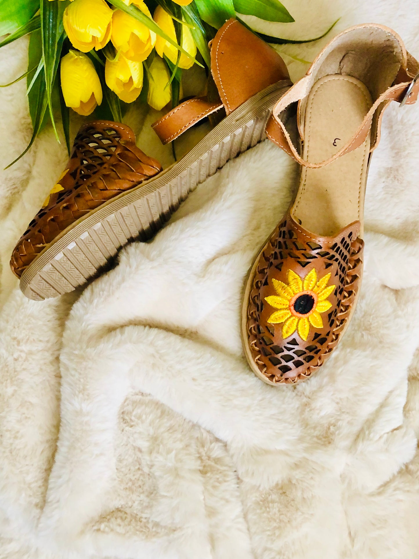 Embroidery Sunflower Women’s Huarache