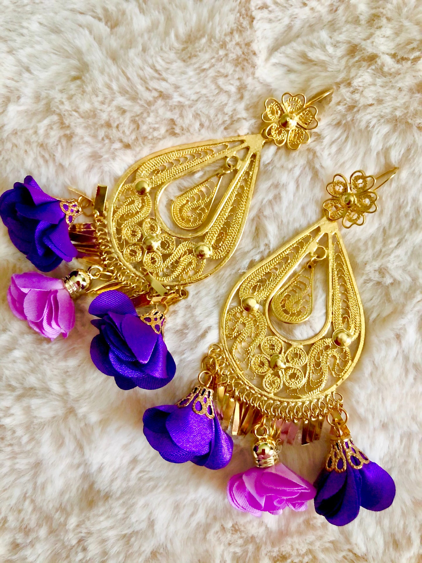 Fashion Filigree Earrings