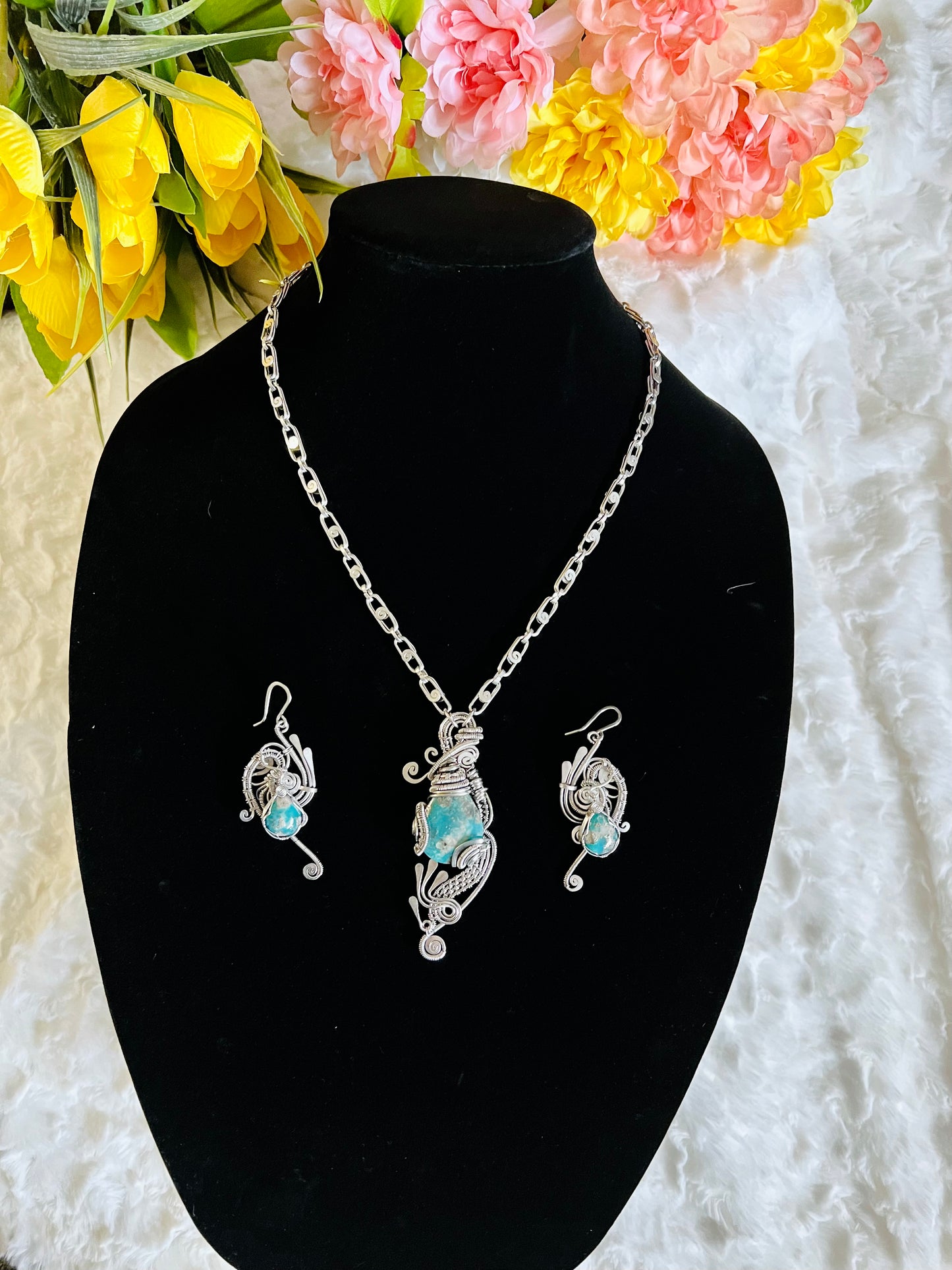 Turquoise Necklace Set